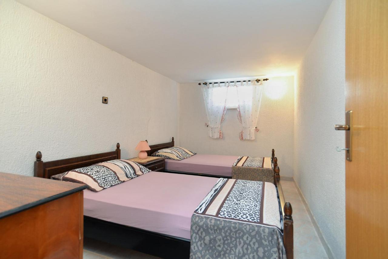 Apartments Vrcevan 811 Medulin Extérieur photo